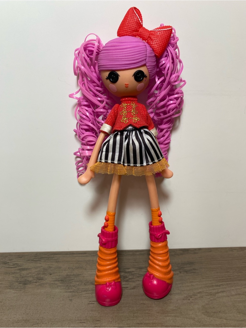 Lalaloopsy Girls Doll Peanut Big Top with Outfit and Shoes 10" tall